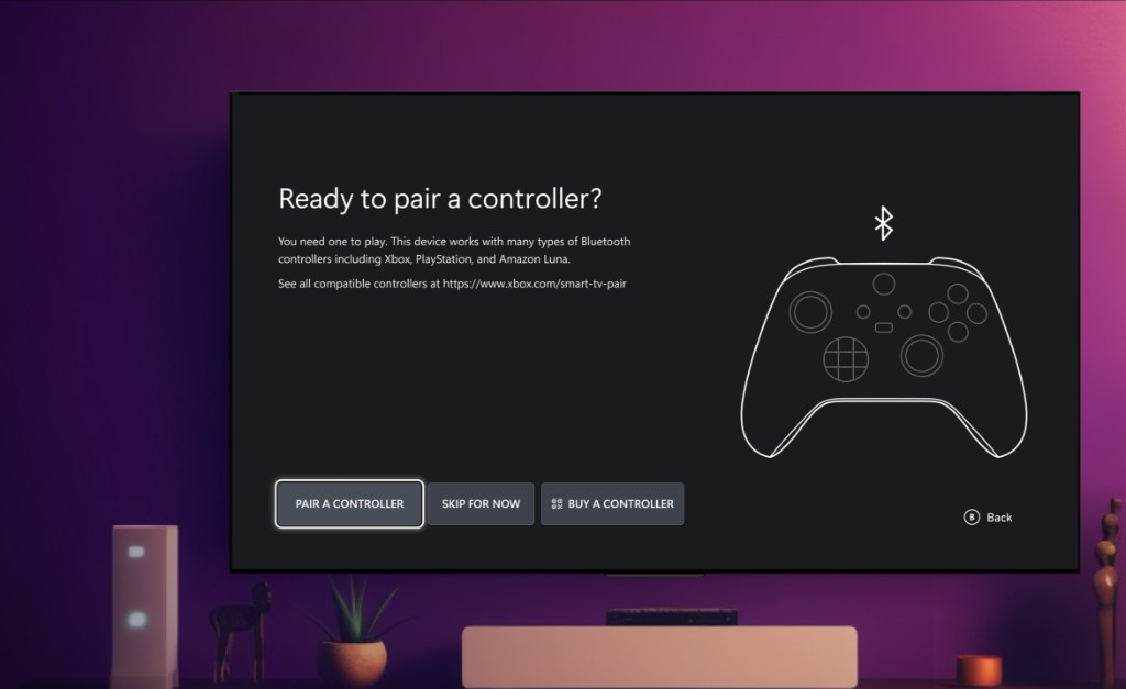 Smart TV interface showing Xbox Cloud Gaming controller pairing flow.